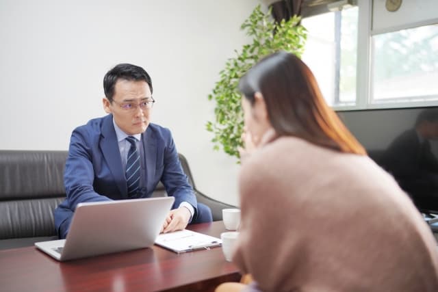 探偵に依頼する際に注意すべき点とは